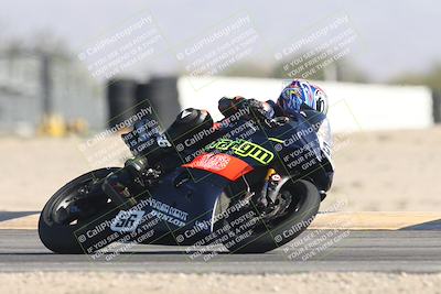 media/Oct-30-2025-Racers Edge (Thu) [[dabbdaf680]]/2-A Group/Session 2 (Turn 16)/